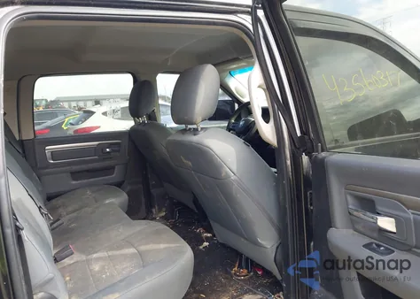 2017 Ram 2500 Slt 4X4 6'4 Box z USA, uszkodzony, nr VIN 3C6TR5DT2HG580743